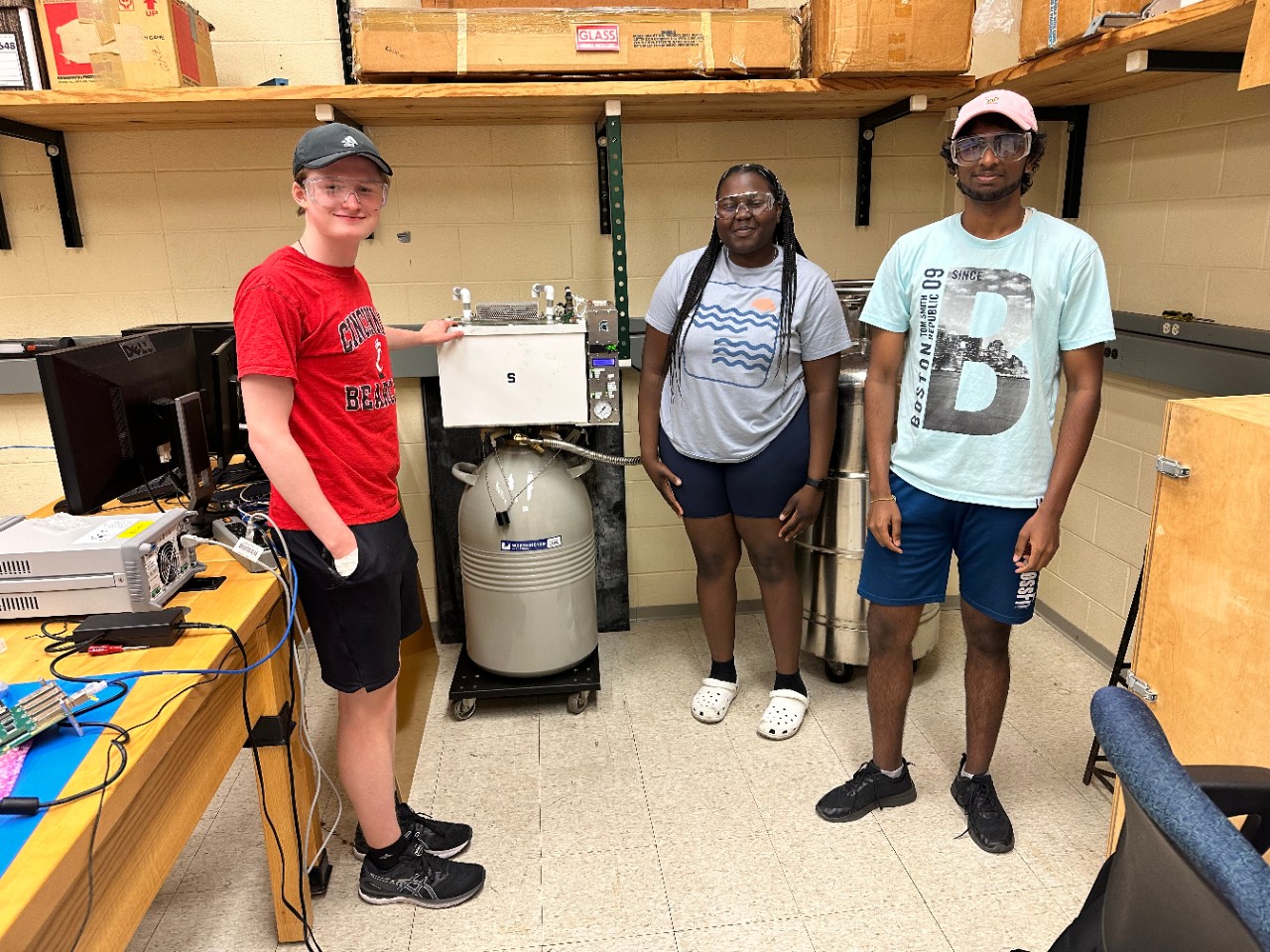 Students in Physics Lab