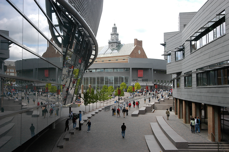Campus scenes, first day of classes