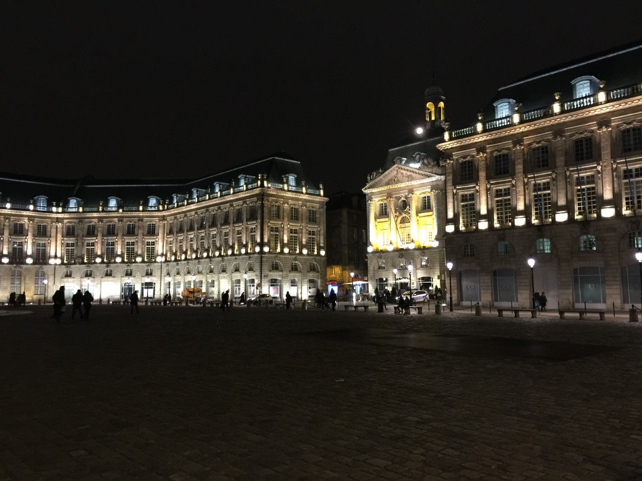 City of Bordeaux at night