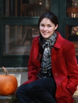 Caitlin Doyle on the Frost Farm steps.