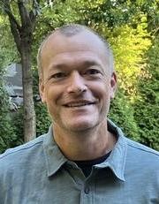 Headshot of Chris Bachelder